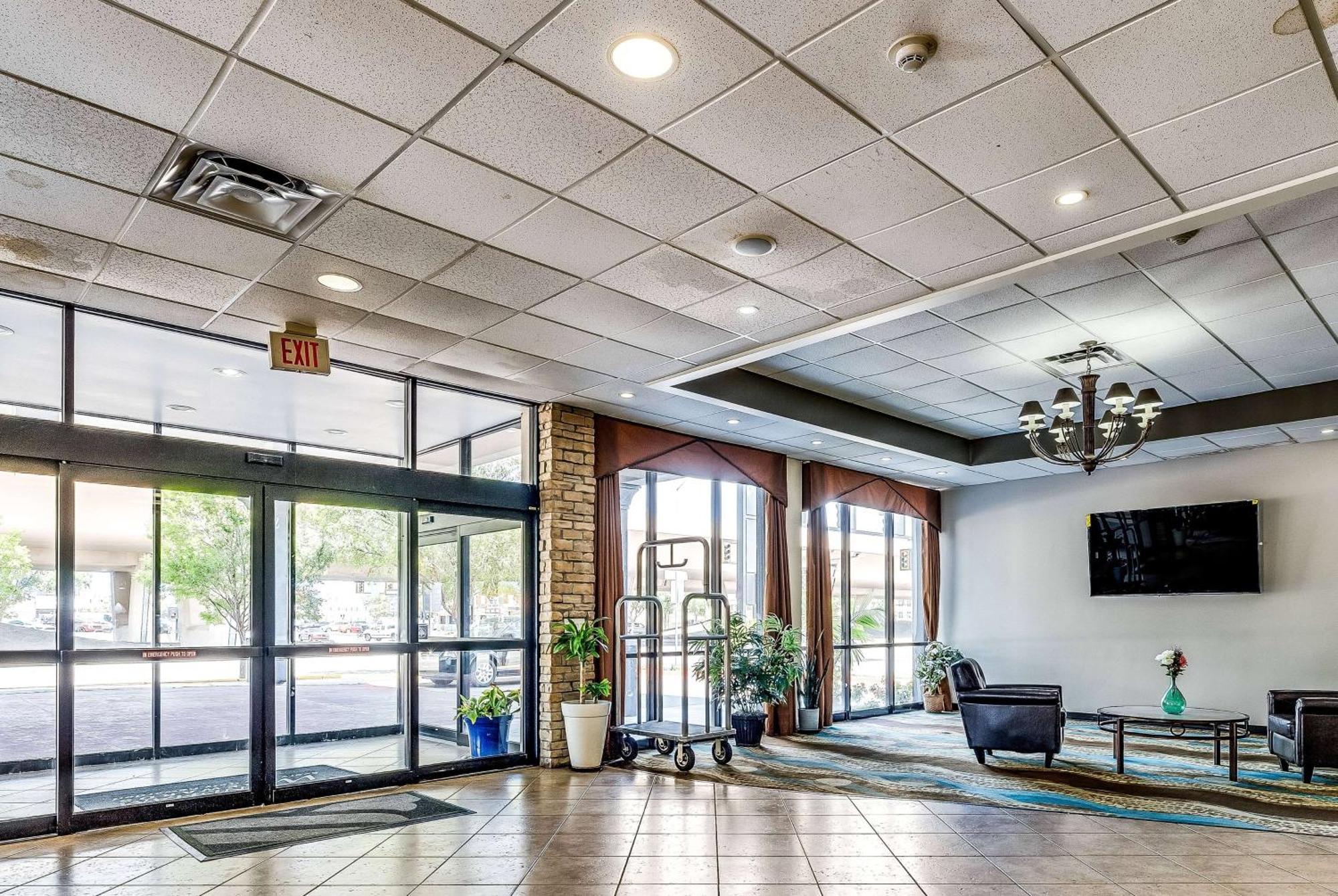 Wyndham Garden Wichita Downtown Hotel Luaran gambar
