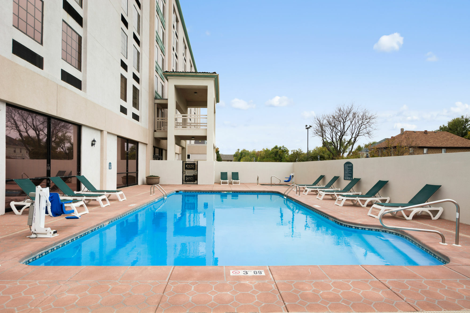 Wyndham Garden Wichita Downtown Hotel Luaran gambar